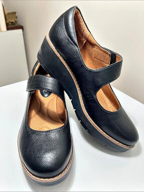 Euro Soft - Black Mary Jane Wedge Shoes - 8.5M
